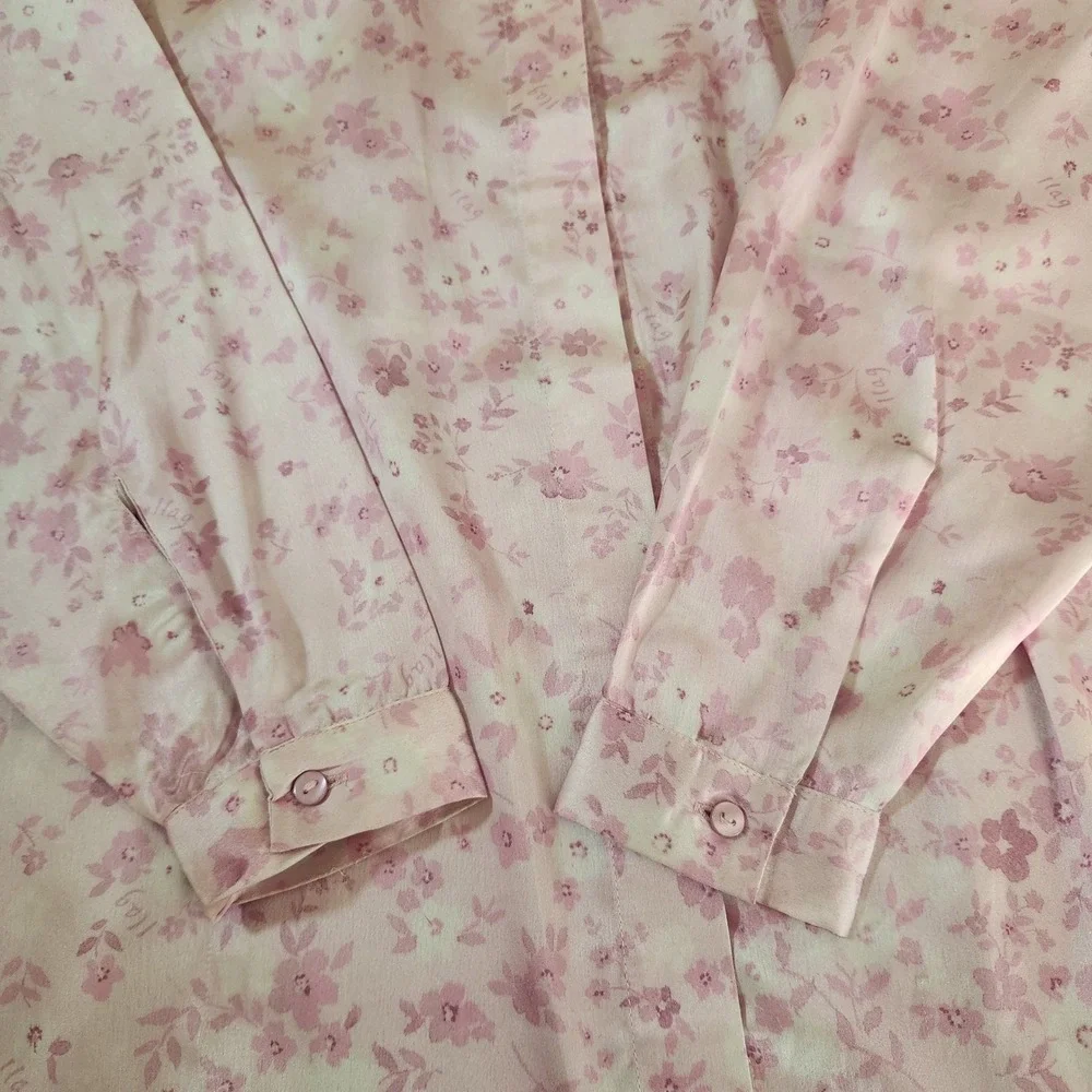 Ilag Plomme Satin Blouse Pink Flower Sm Puff Shoulder Hidden Placket Back Pleats